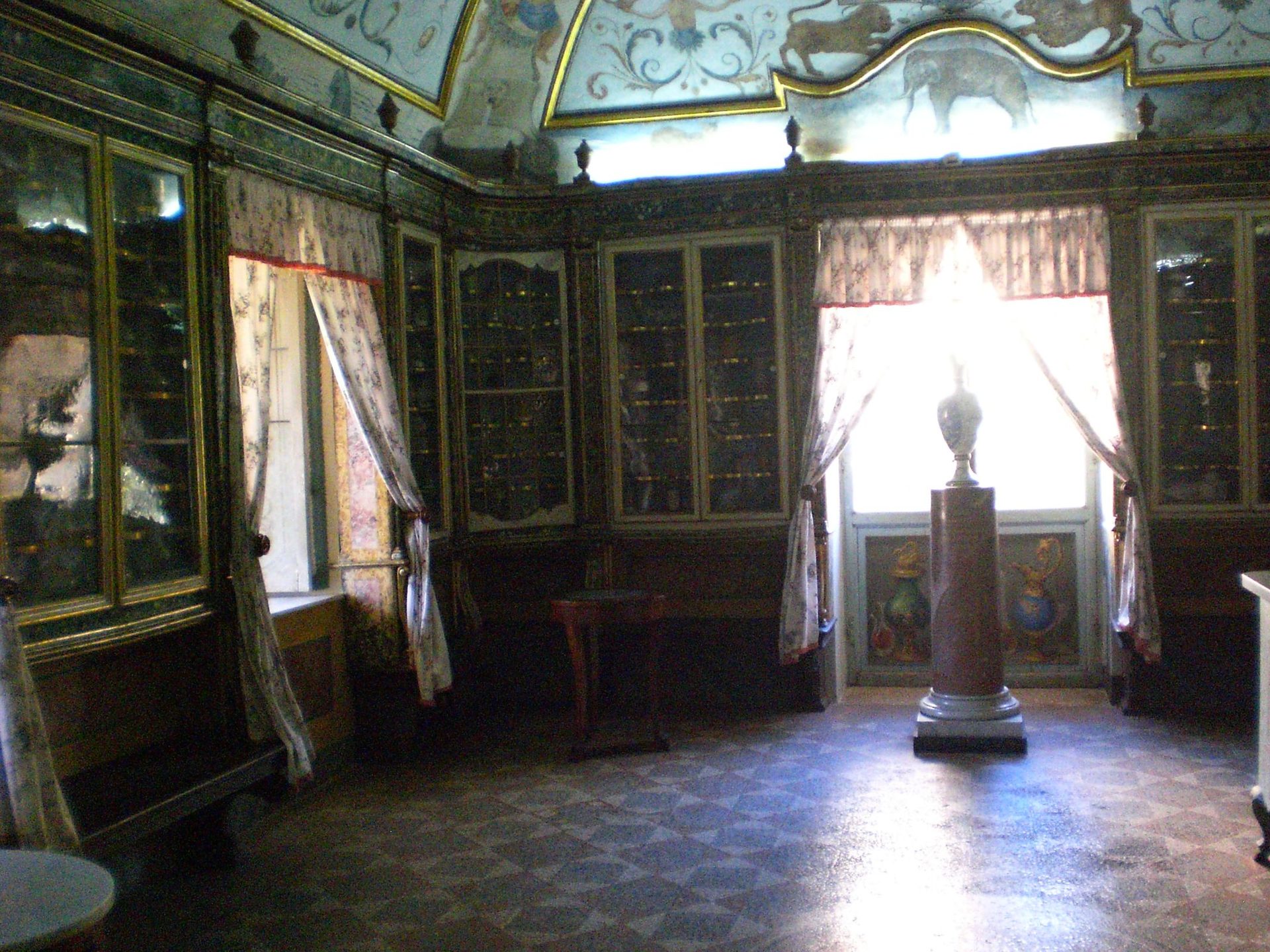 Trisulti's Pharmacy (8).JPG